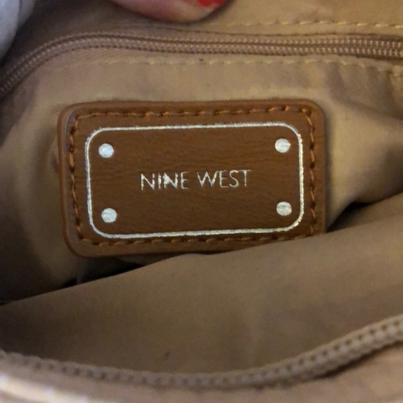 Blush Nine West Crossbody Bag - Picture 4 of 5